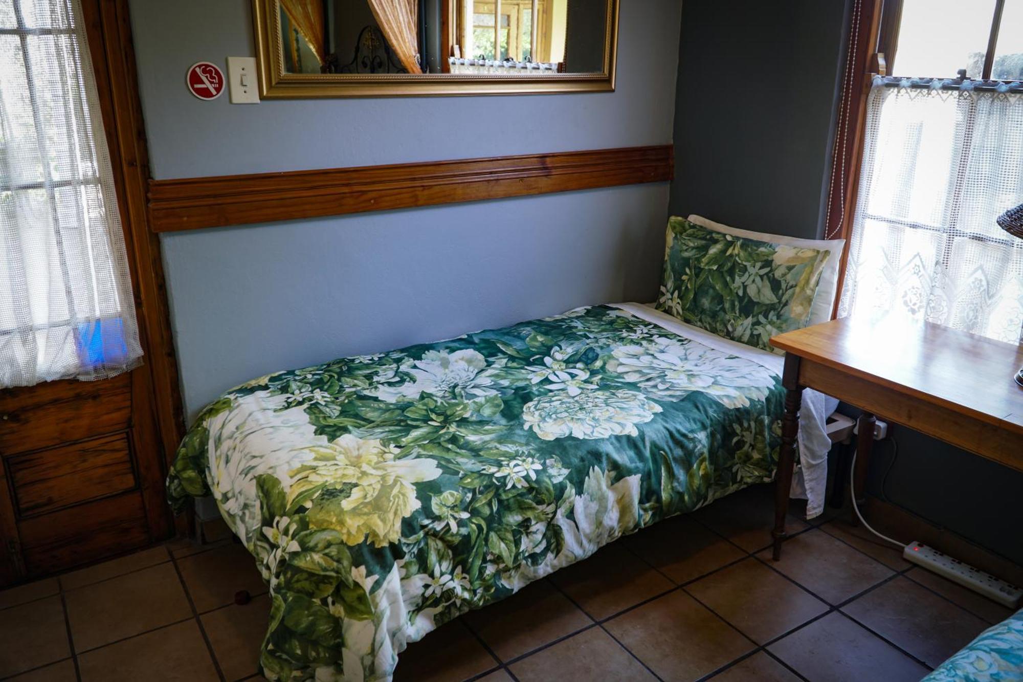 Outentique Accommodation Oudtshoorn Kültér fotó